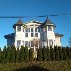 Anklicken um alle Bilder anzuzeigen ... Páka: Imposantes Wohnhaus südwestlich von Lenti