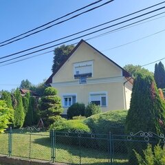 Kistolmács: Maintained house/holidayy house, 7 rooms, lakeview